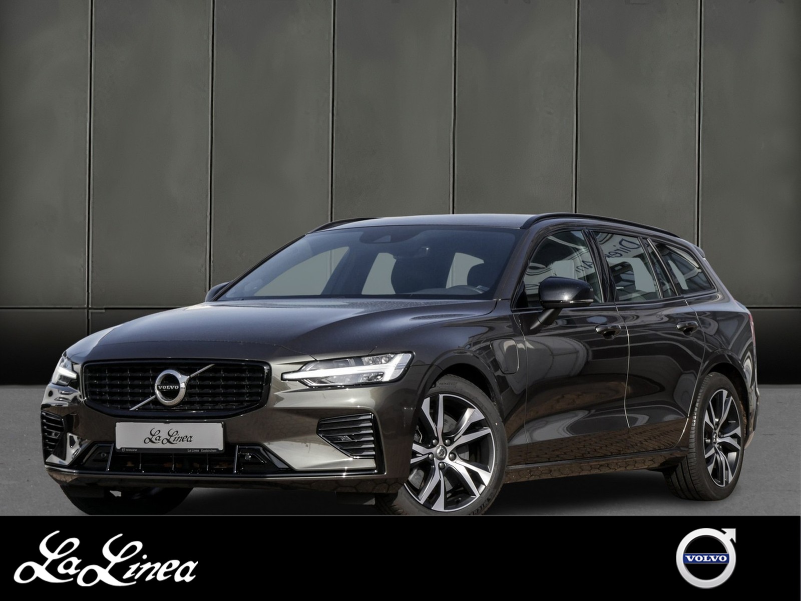 Volvo V60 T6 AWD Recharge R Design Recharge Plug-In Hybrid AWD