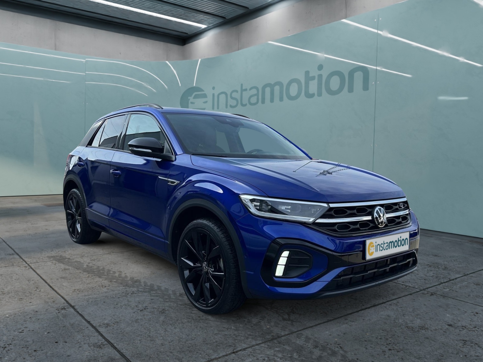T-Roc 1.5 TSI DSG R-Line BLACK STYLE | NAVI |