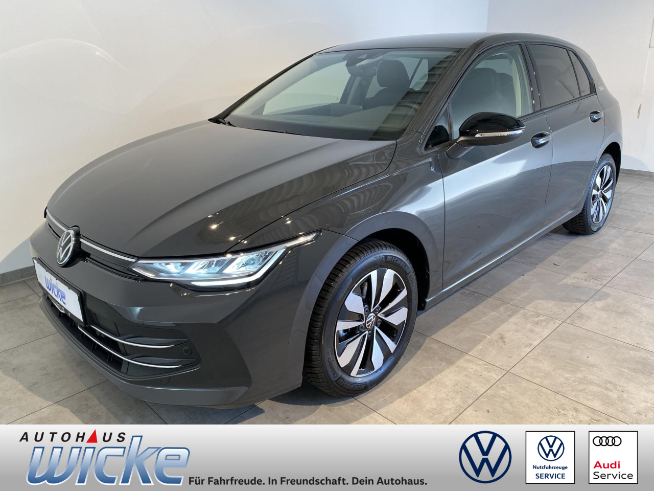 Golf VIII 1.5 TSI Goal KLIMA VW CONNECT PDC GANZJA