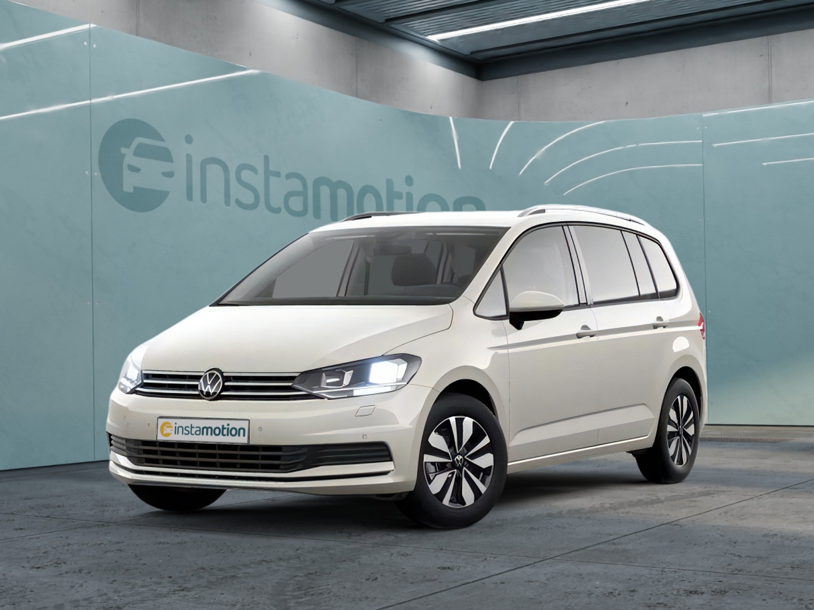 Volkswagen Touran 2.0 TDI MOVE | | | |
