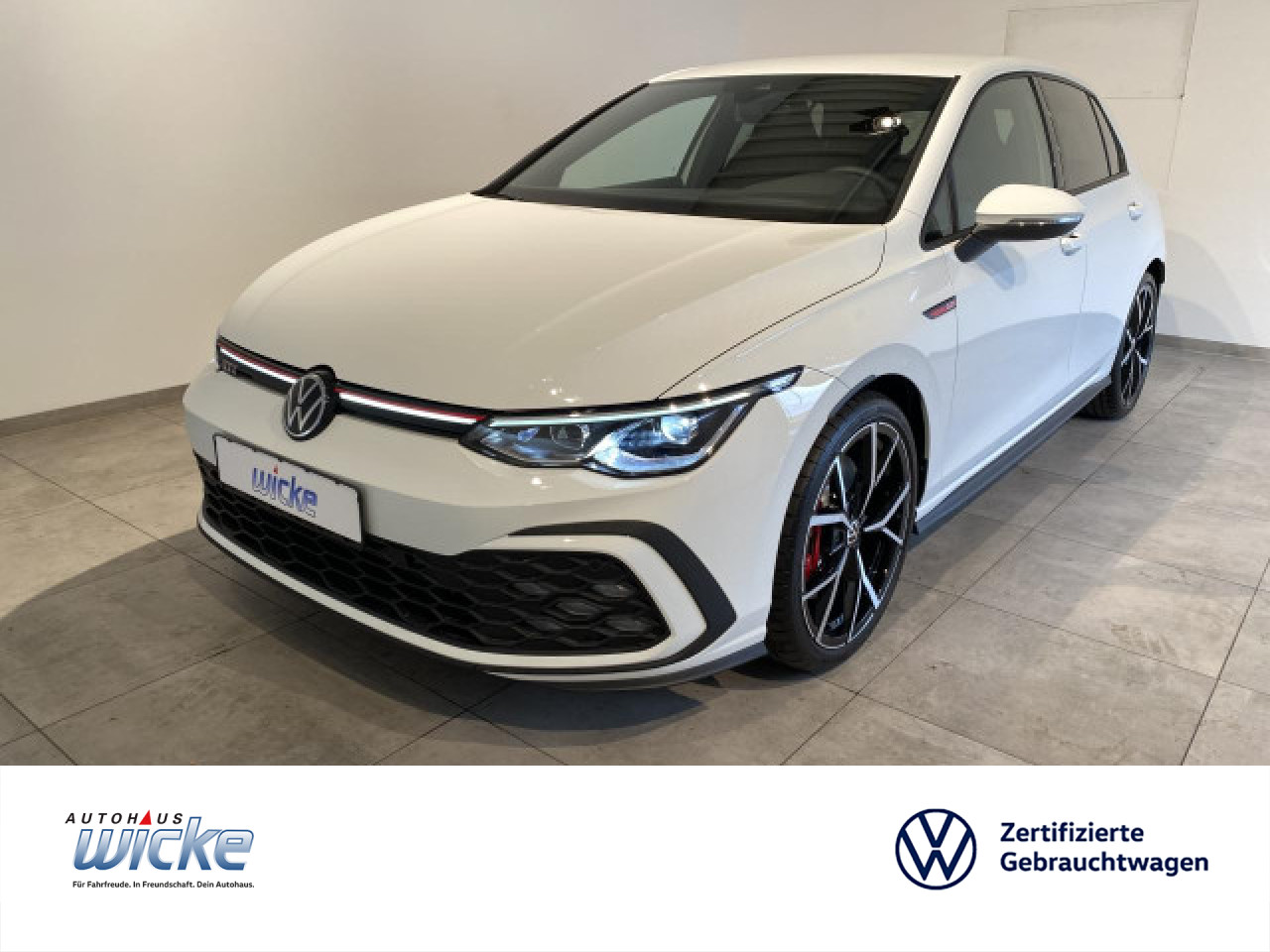 Golf VIII 2.0 TSI DSG GTI NAVI KLIMA REAR VIEW PDC