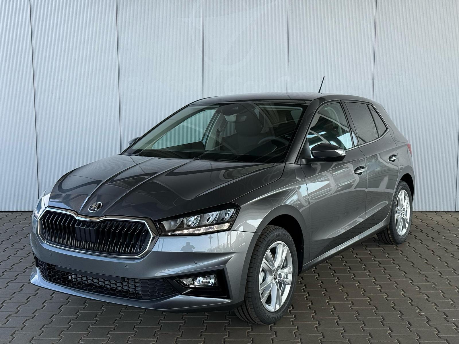 Fabia Top Selection 1.0 TSI DSG 85 kW / PDC V+H mit Kamera / Totenwinkl. / Keyless Entry