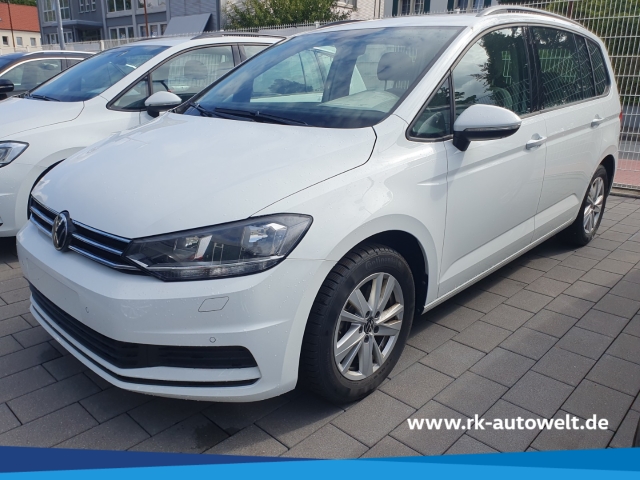 Touran Comfortline 1.5 TSI Navi ACC Apple CarPlay