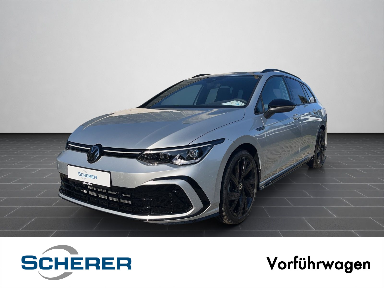 Golf VIII Variant R-Line 2.0 TDI DSG 150 PS / Black Style / AHK / Ambiente / uvm.