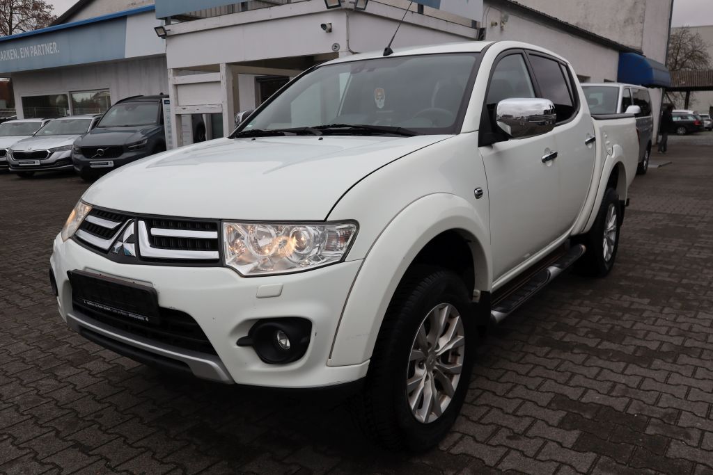 Mitsubishi L200 Pick Up Autm Diamant Edition||