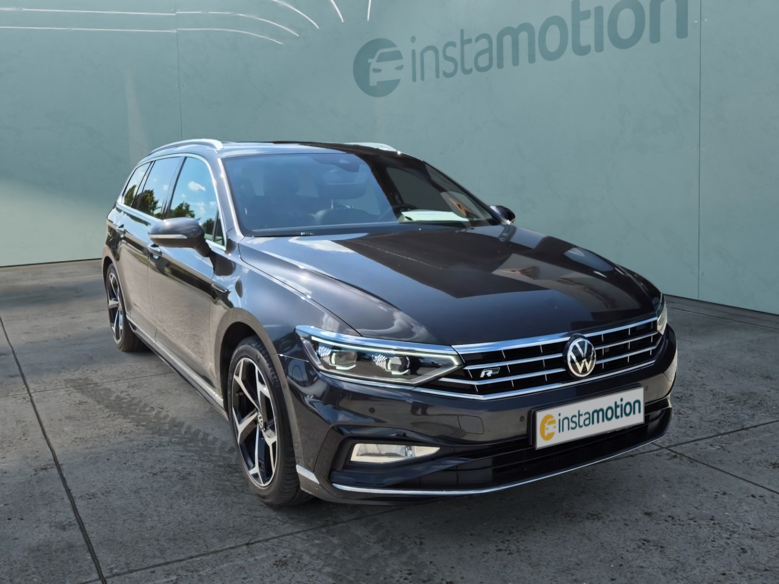 Passat 2.0 TDI Elegance R-LINE+PANO+MATRIX+NAVI+LEDER+AHK