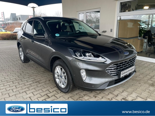 Kuga Titanium+AHK+NAV+DAB+PDC+BLIS+iACC+Winter Paket