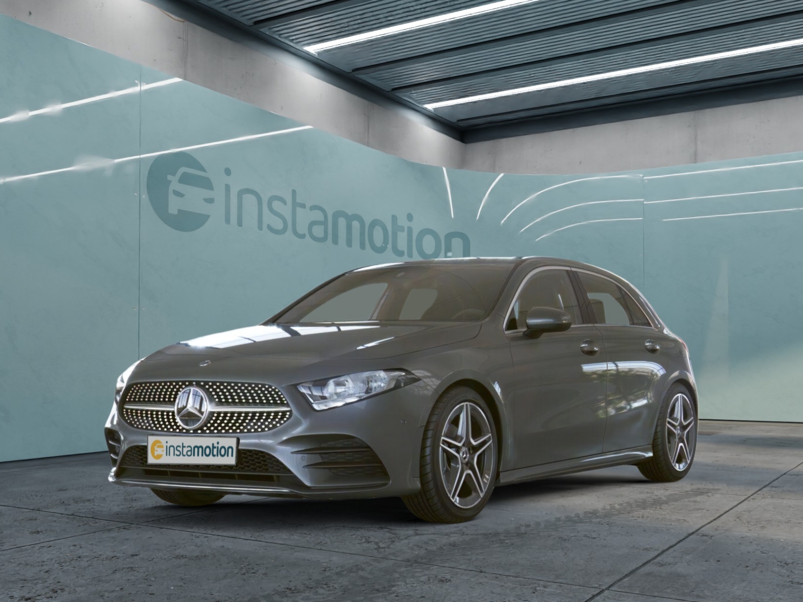 Mercedes-Benz A 180 Kompaktlimousine AMG SPIEGEL PREMIUM