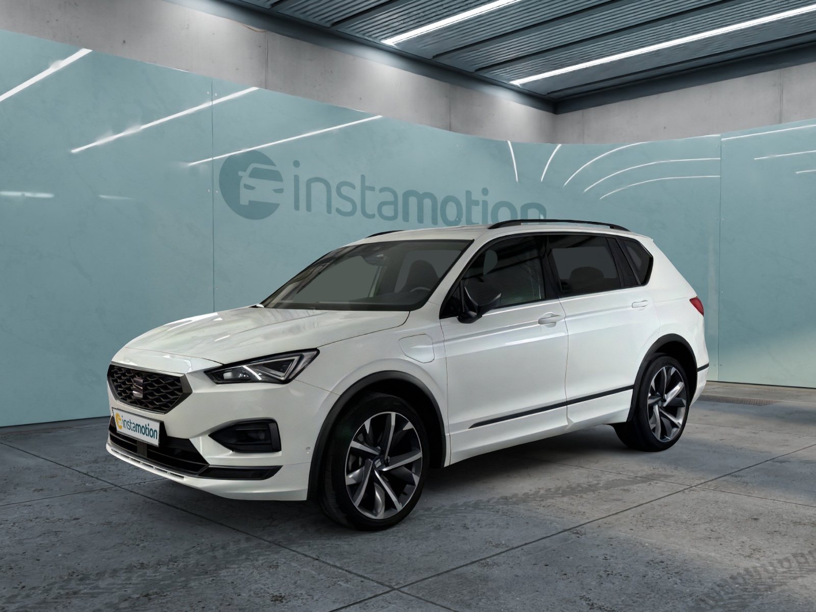 Tarraco FR 245 PS e-HYBRID SHZ KLIMAA NAVI APPLE