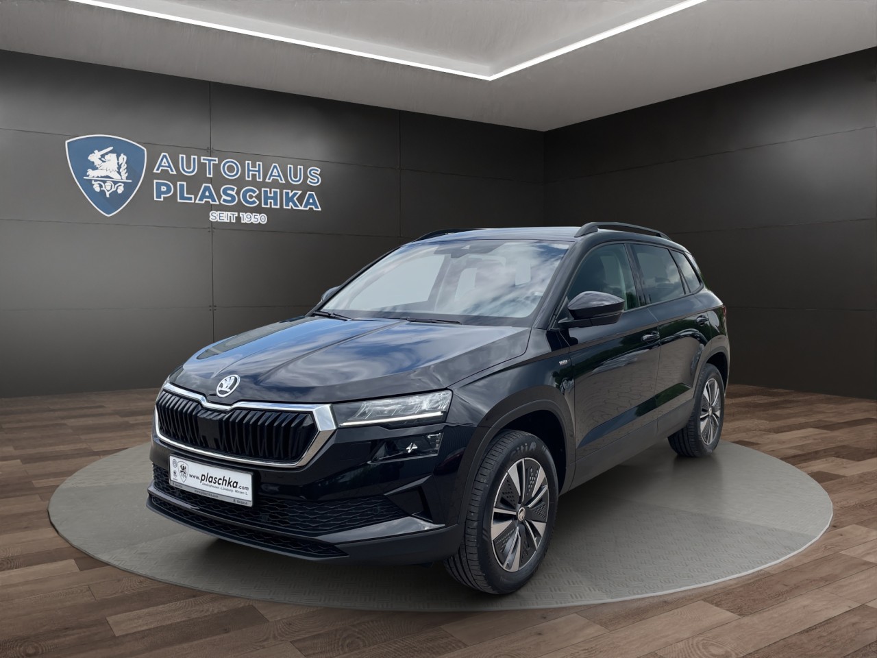 Karoq 2.0 TDI DSG Tour 4x4 LED+AHK+KEYLESS+NAVI