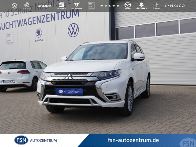Outlander 2.4 PHEV Plug-in Hybrid Top 4WD ACC NA