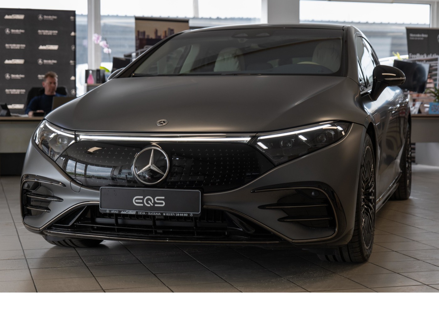 mercedes-benz EQS
