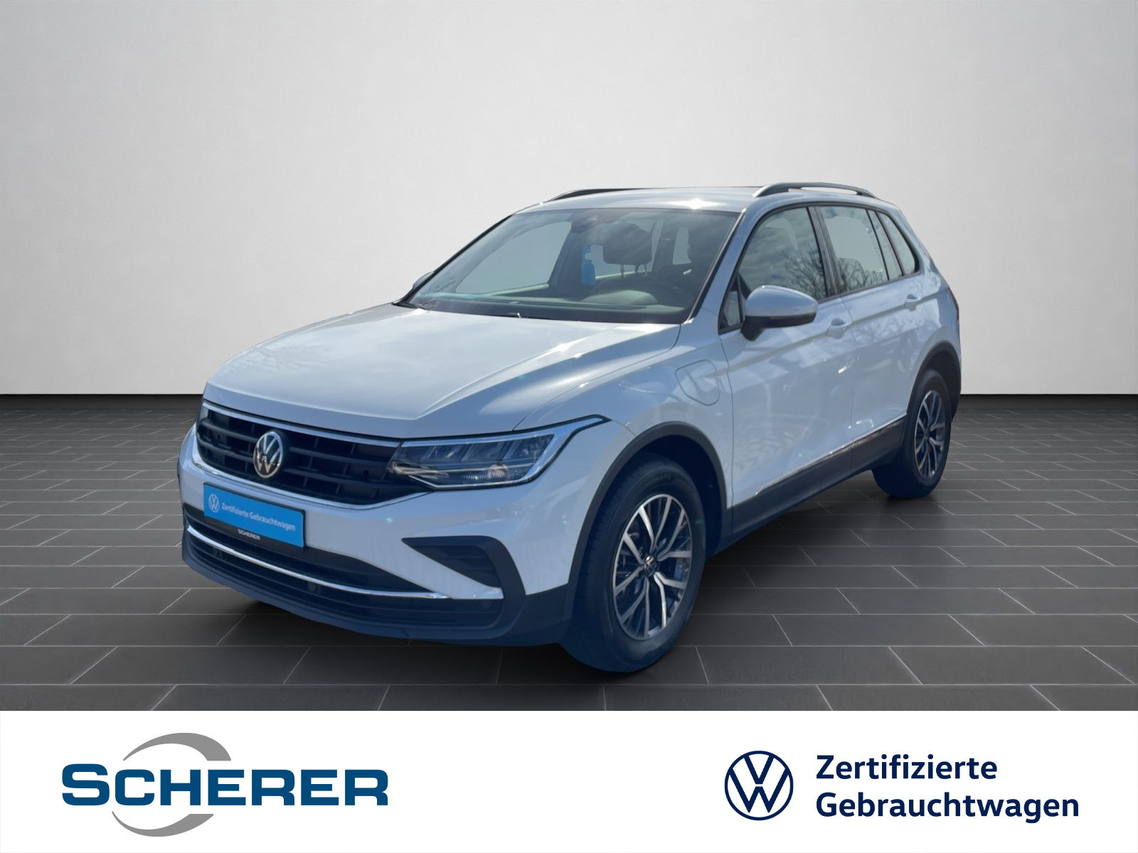 Tiguan 1.4 electric/TSI Life DSG/PDC/LED/AirCareClimatronic uvm.