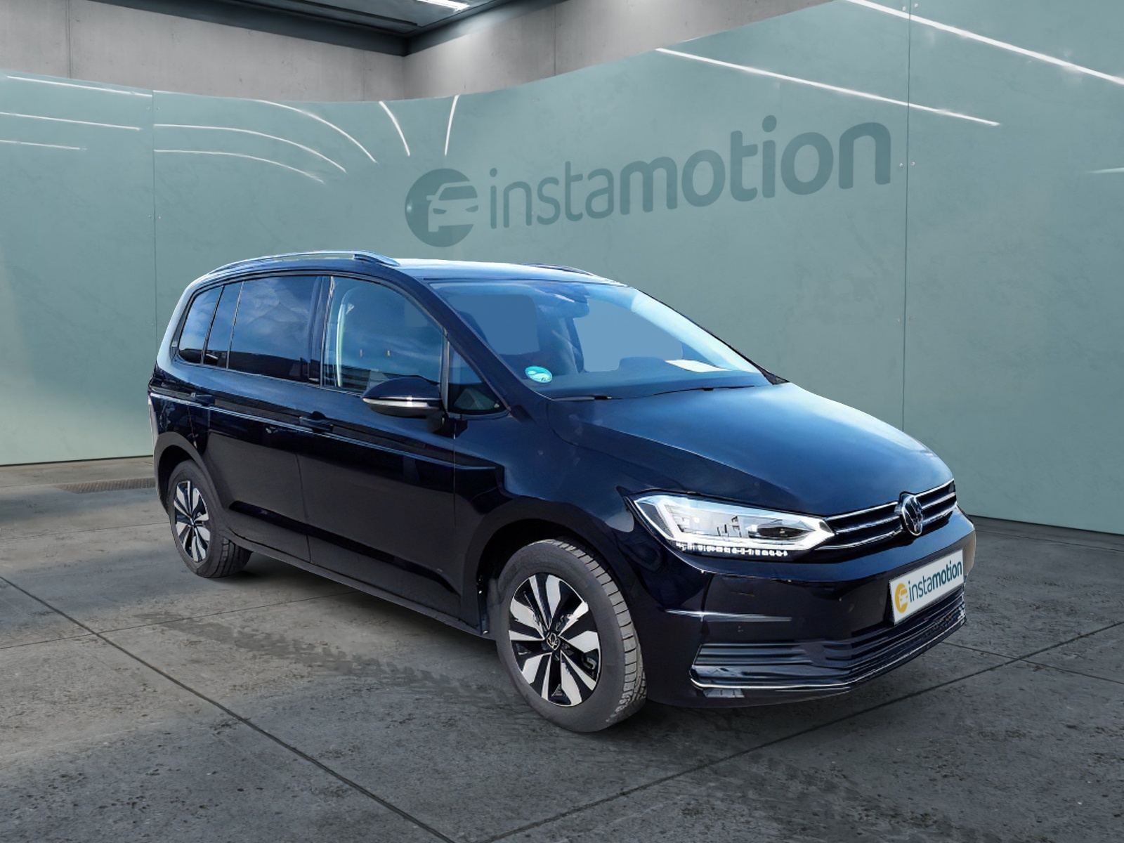 Volkswagen Touran 1.5 TSI MOVE APP