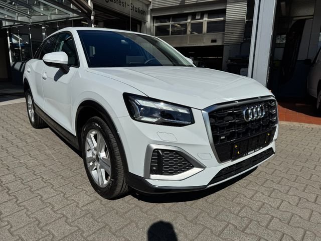 Q2 35 TFSI advanced 1.5 s tronic -Matrix-Navi- 35 TFSI advanced