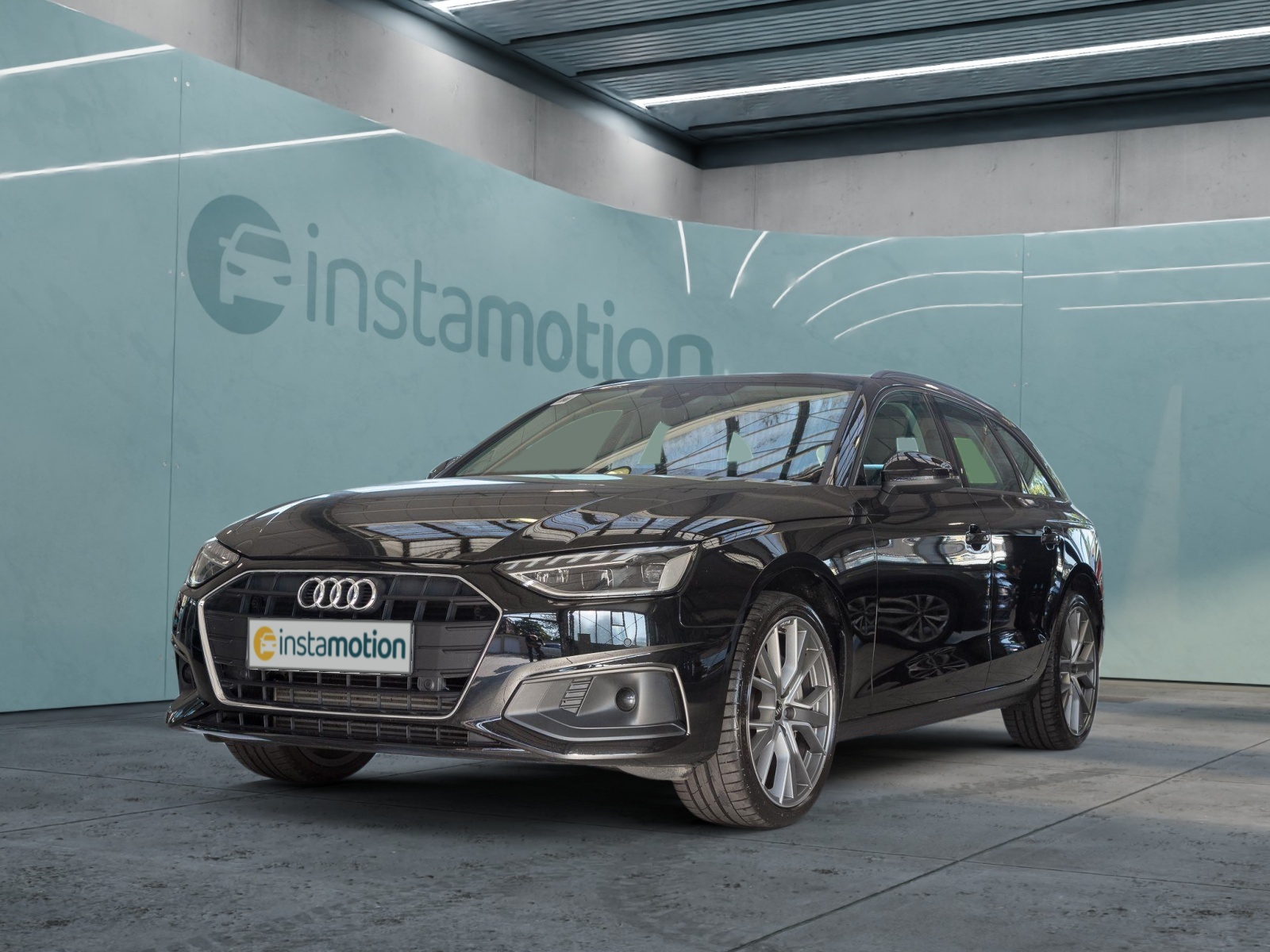 Audi A4 Avant 40 TFSI BUSINESS LM19