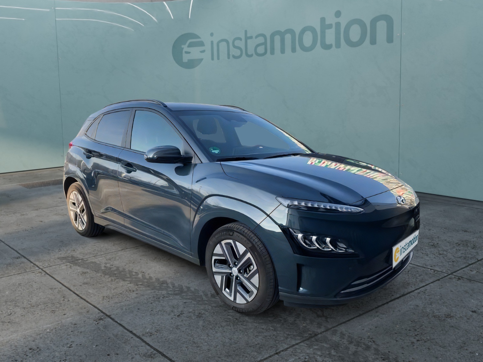 KONA Trend Elektro 2WD Navigations-Paket Mineraleffekt-Lackierung