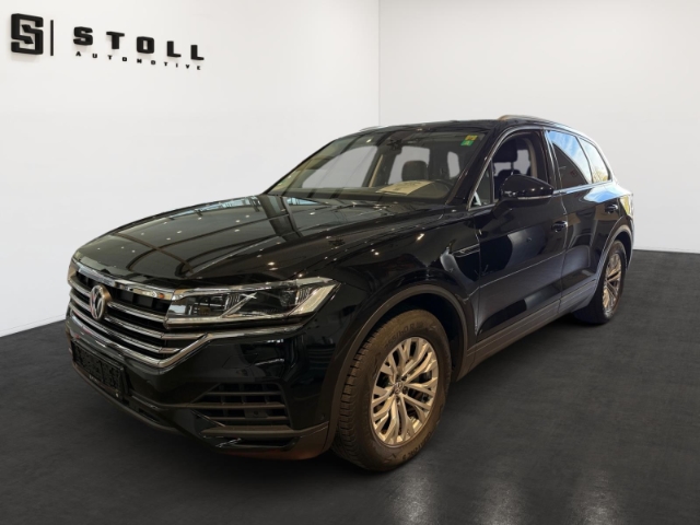 Touareg 3.0 V6 TDI Leder+AHK+Luftf.+ACC+RearView++
