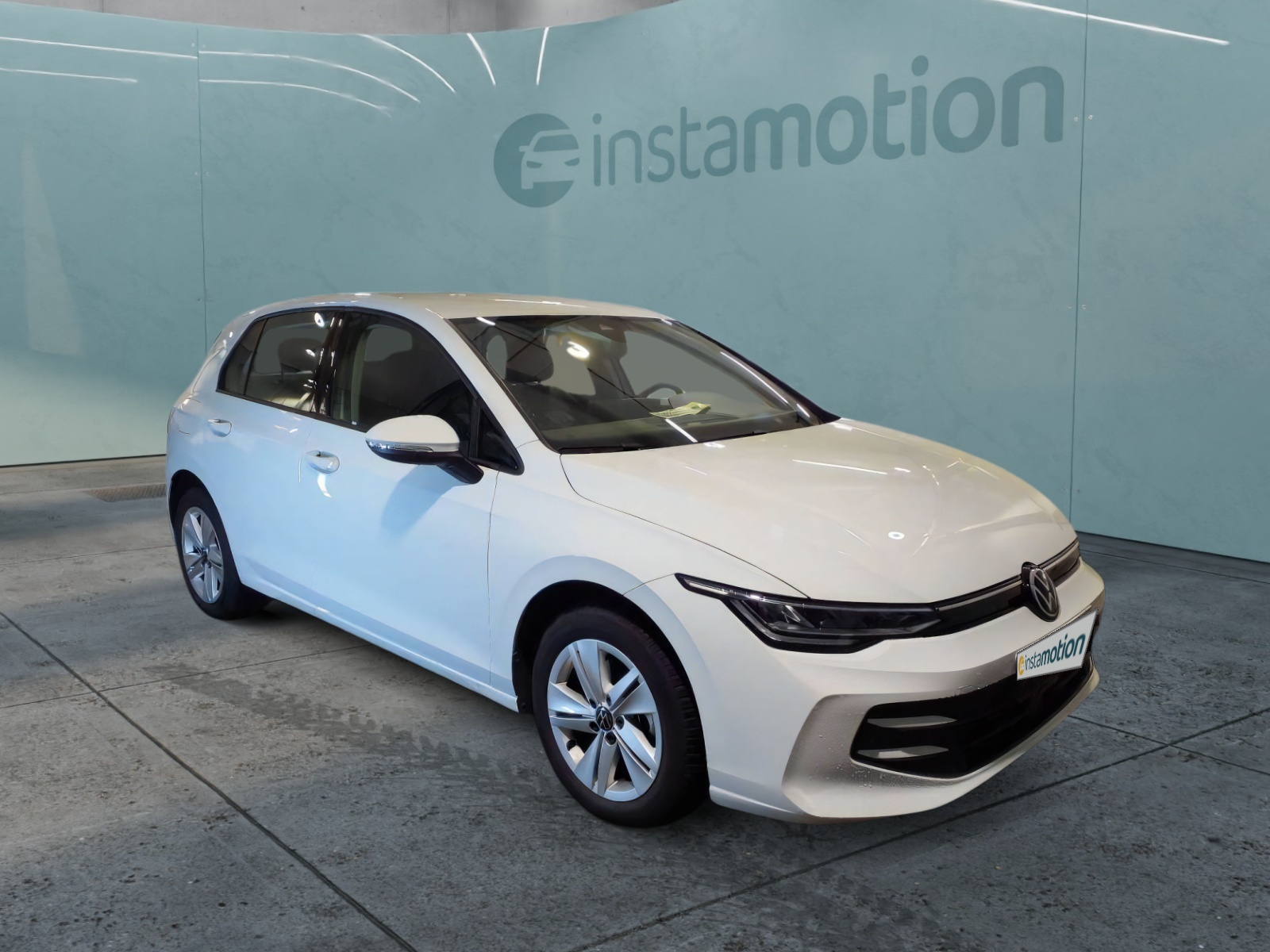 Volkswagen Golf 1.5 TSI VIII Life | | | |