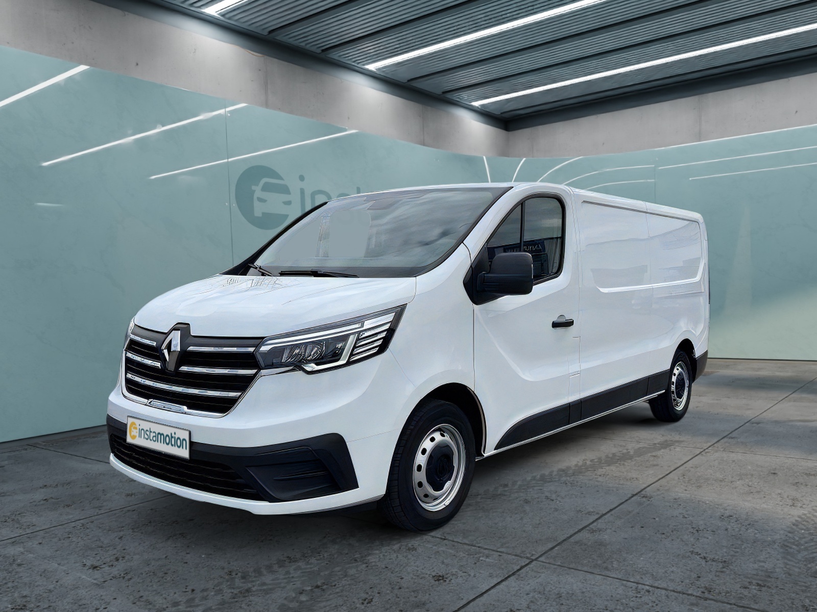 Trafic dCi 130 3.1t L2H1 Komfort Klimaanlage AHK PDC Laderaumschutz-Paket