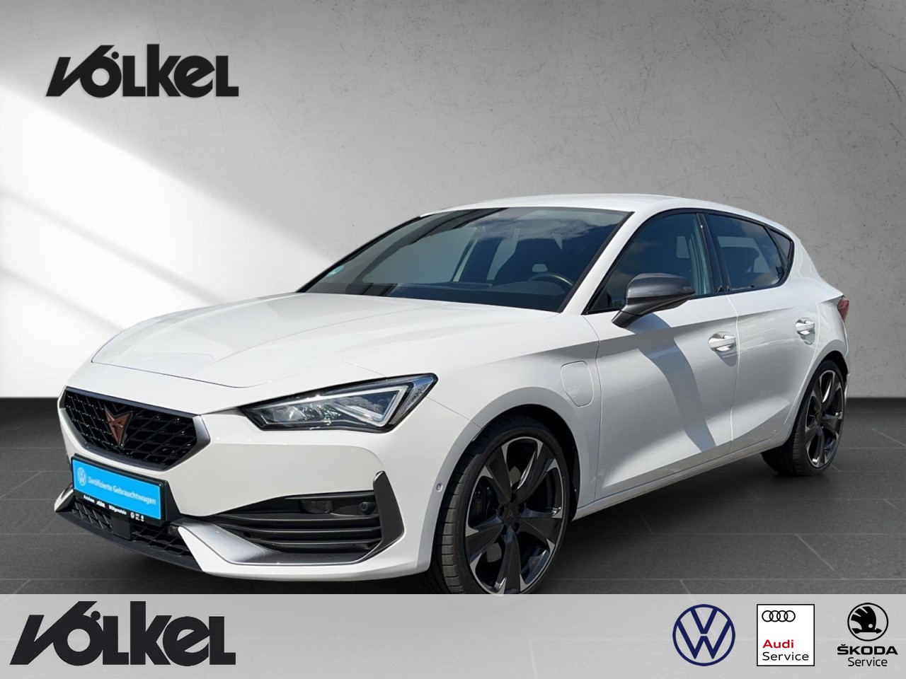 Leon 1.4 e-HYBRID VZ 180kW-RFK-NAVI-LED-19 Zoll