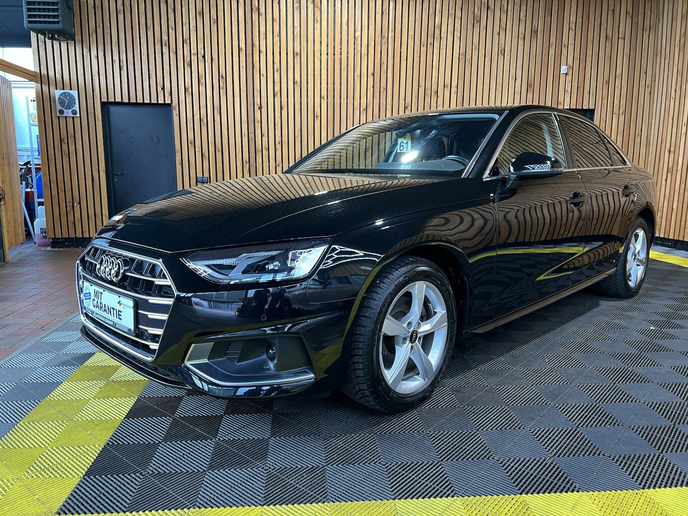 Audi A4 advanced TFSI App
