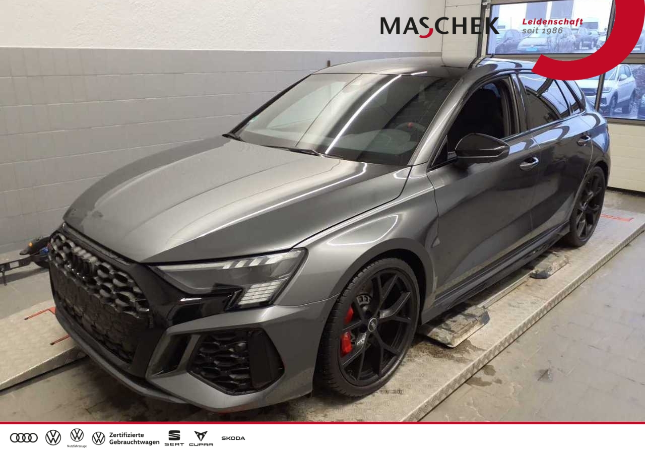 Audi RS3 2.5 TFSI Sportback Black