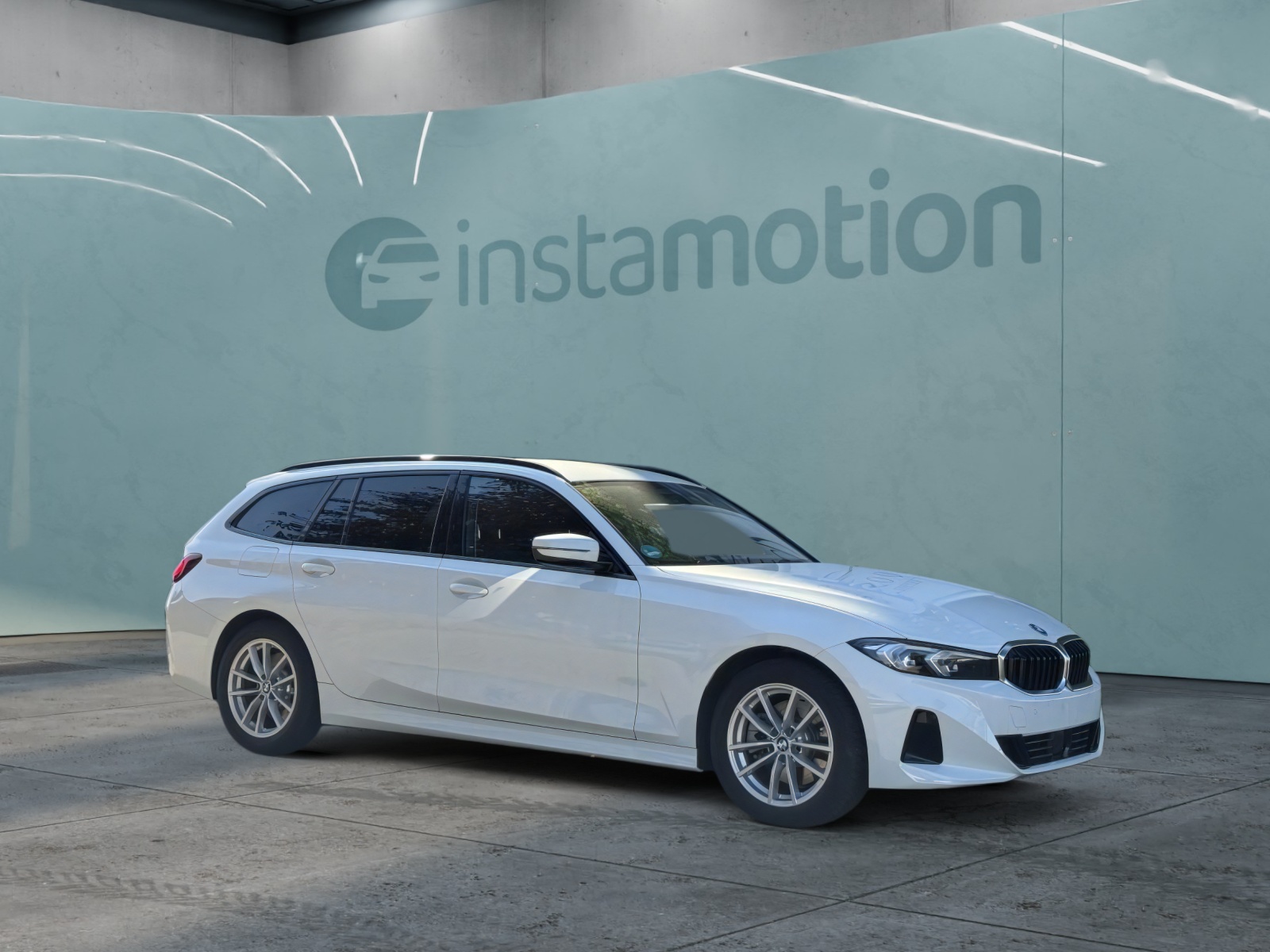 320 e Touring xDrive Aut. / Curved Display / DAB