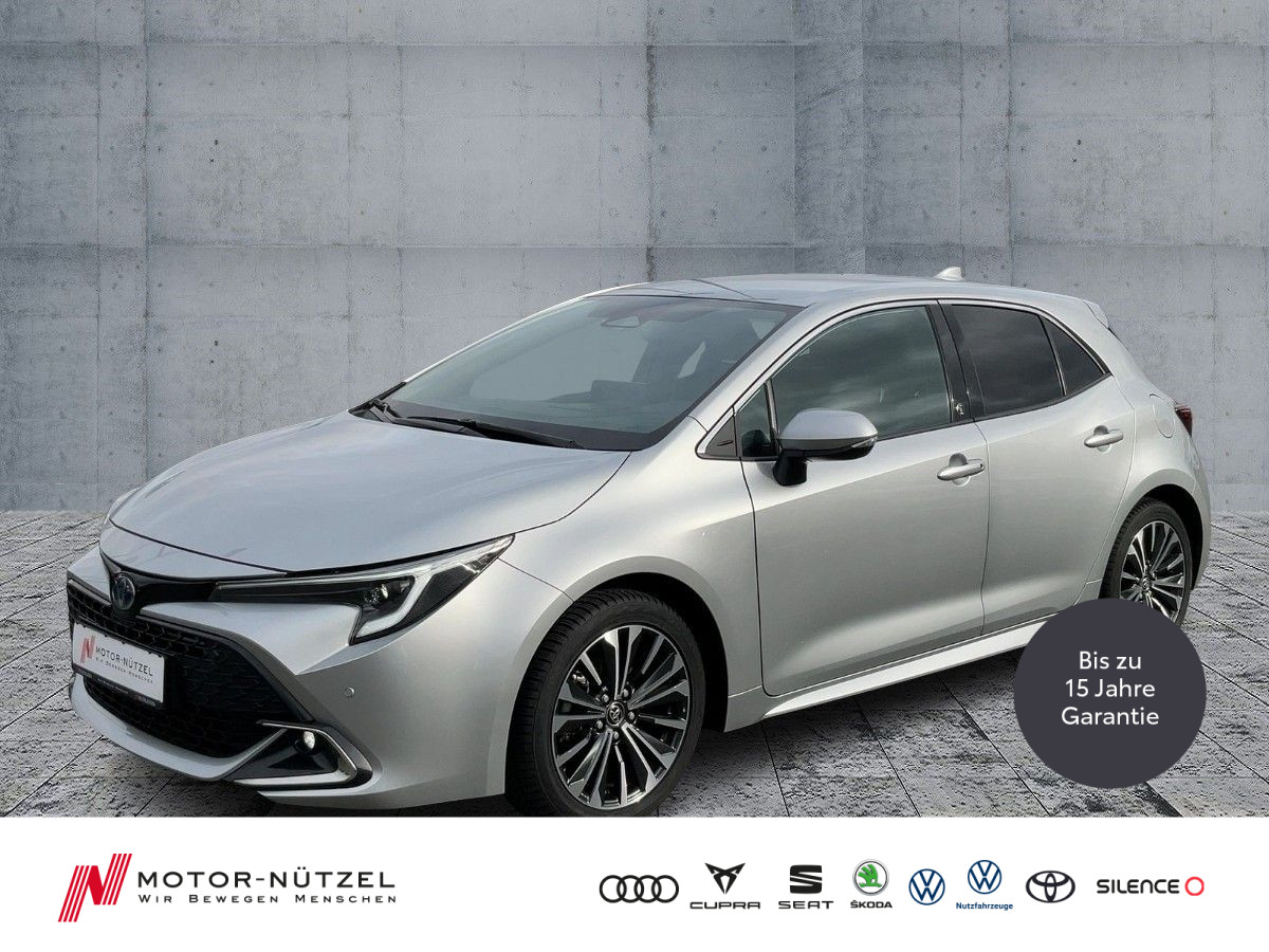 Corolla 1.8Hybrid TEAM D LED+NAV+ACC+SHZ+RFK+MFL