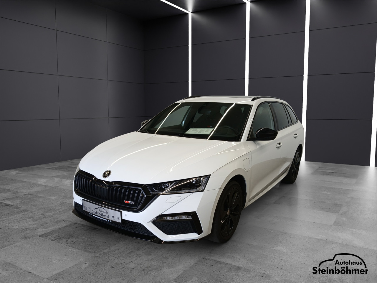 Octavia RS iV Combi 1.4TSI DSG LED NAV Pano Sth.Hz