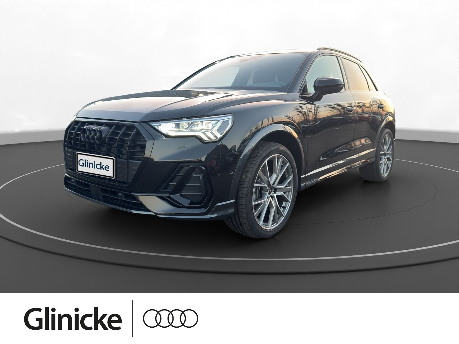 Q3 35 TFSI S line AHK Pano LED LM 20" Navi PDC+RFK