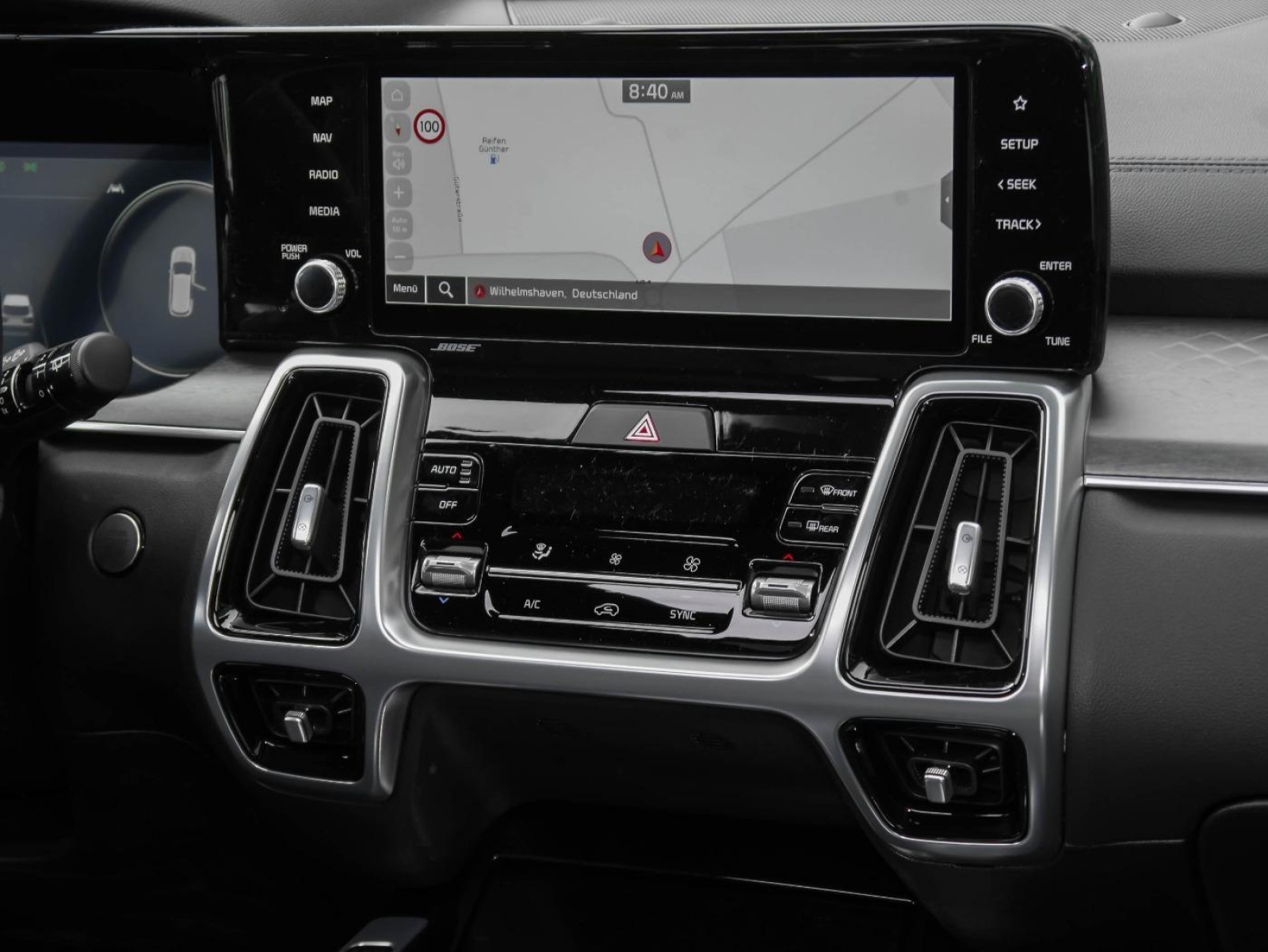Sorento 2.2 CRDi Platinum AHK+LED+HUD+Kam.+SHZ