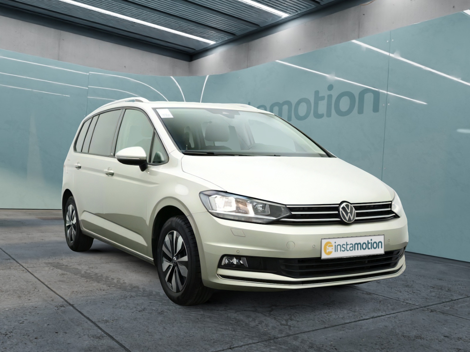 Touran 1.5 TSI DSG Move 7-S. KINDERSITZ KAMERA