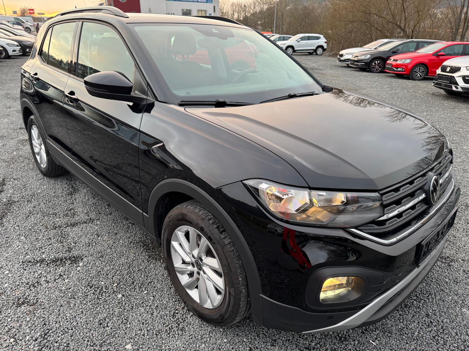 T-Cross 1.0 TSI *LIFE*ACC*NAVI*PDCvo+hi*LED*FRONT-ASSIST *APP-CONNECT*SPEED-LIMITER*