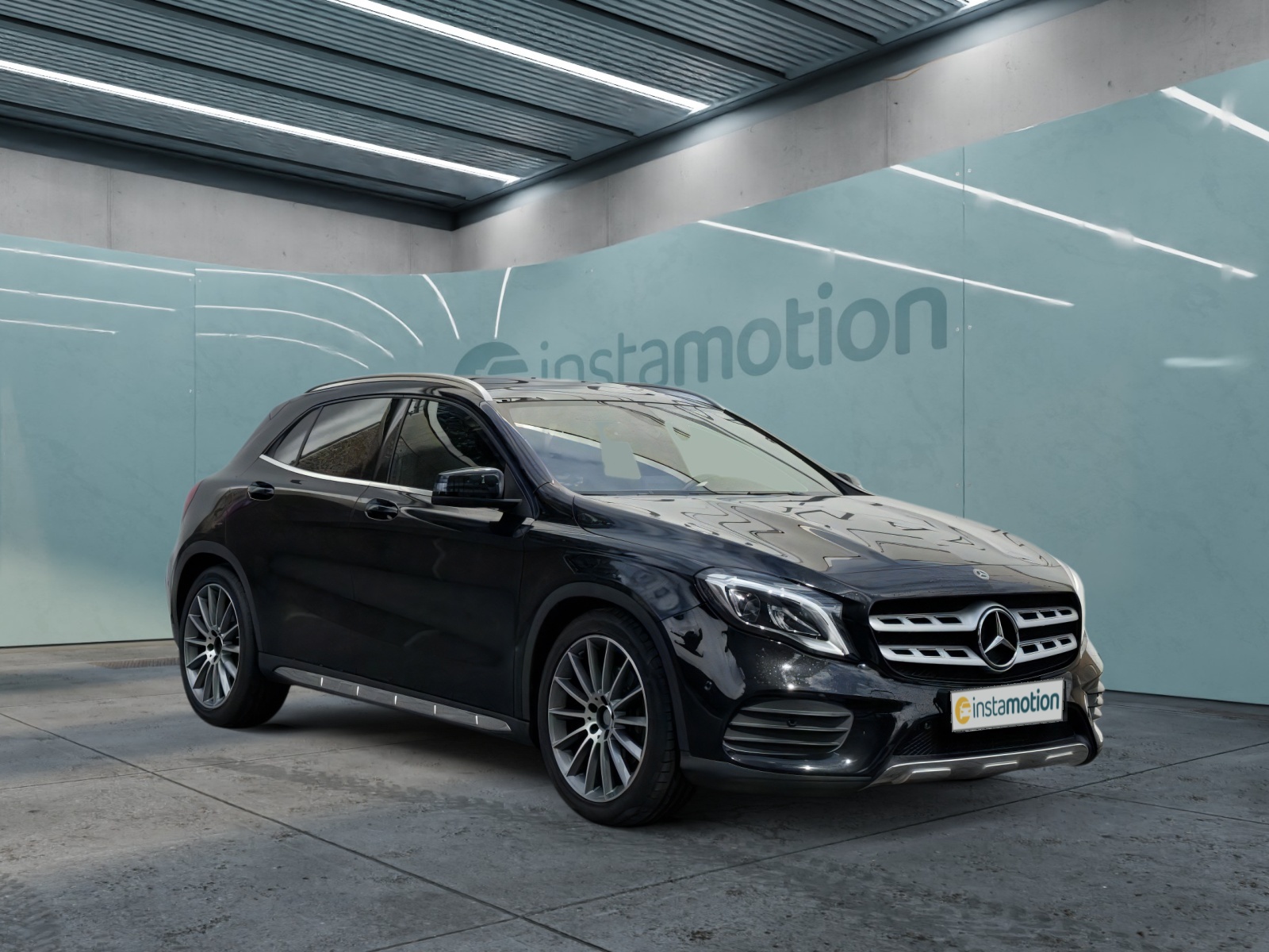 GLA 250 4Matic 7G-DCT AMG Line / PANO / RFK