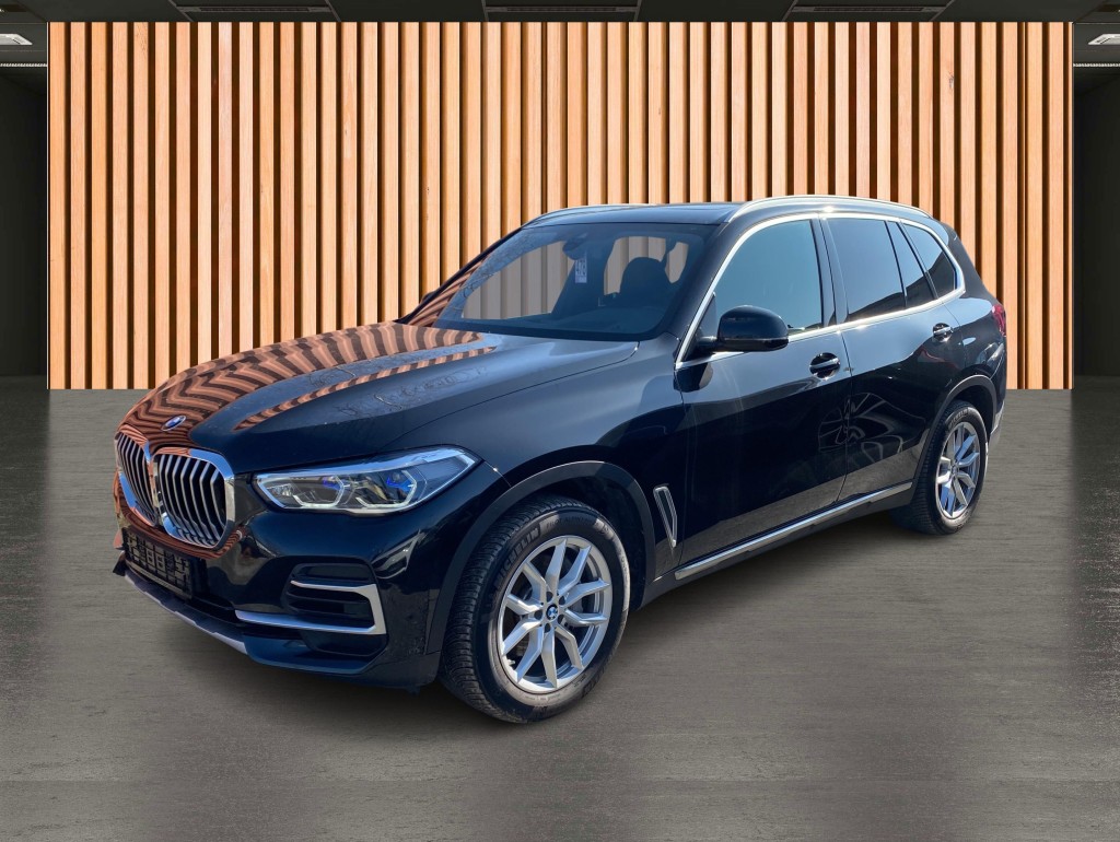 BMW X5 xDrive 40 i xLine HiFi