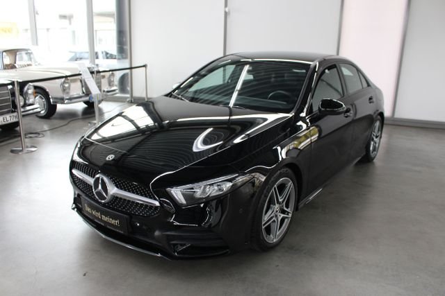 Mercedes-Benz A 200 AMG Limousine Ambiente MBUX