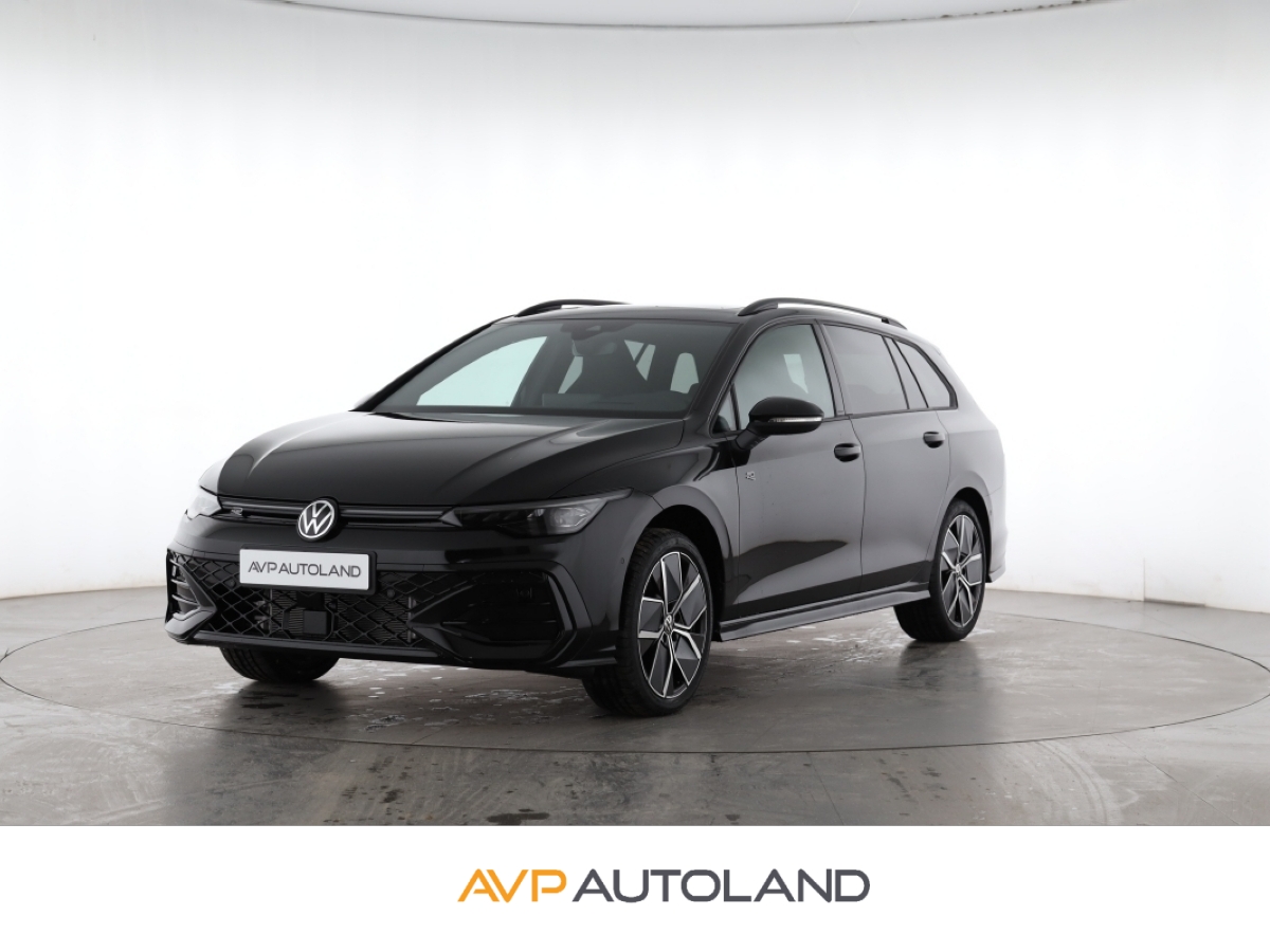 Golf VIII Variant 1.5 eTSI DSG R-Line BLACK ST.