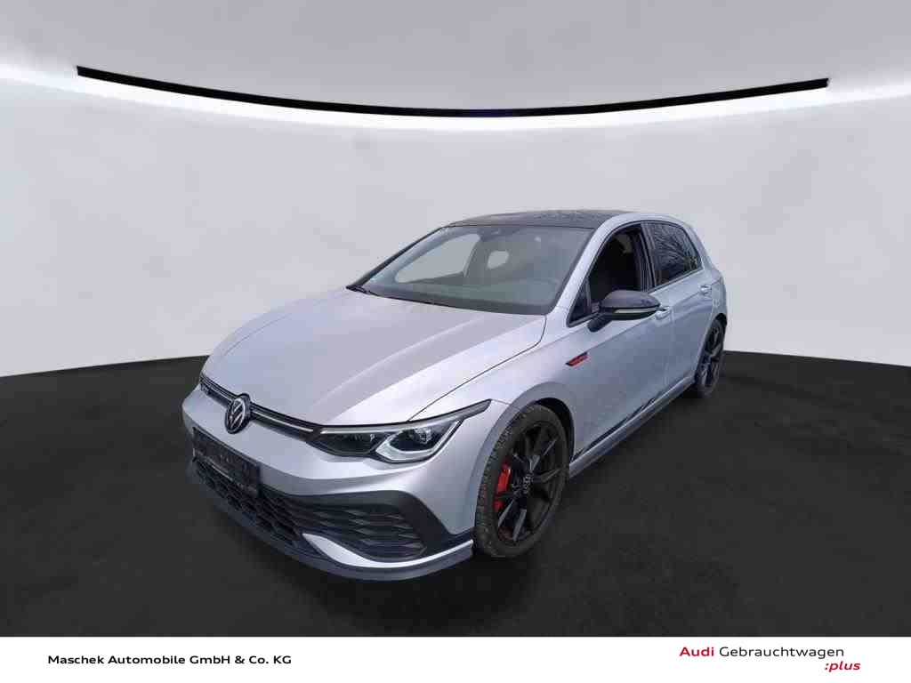 Golf GTI Clubsport 2.0 TSI DSG Pano IQLight Rear