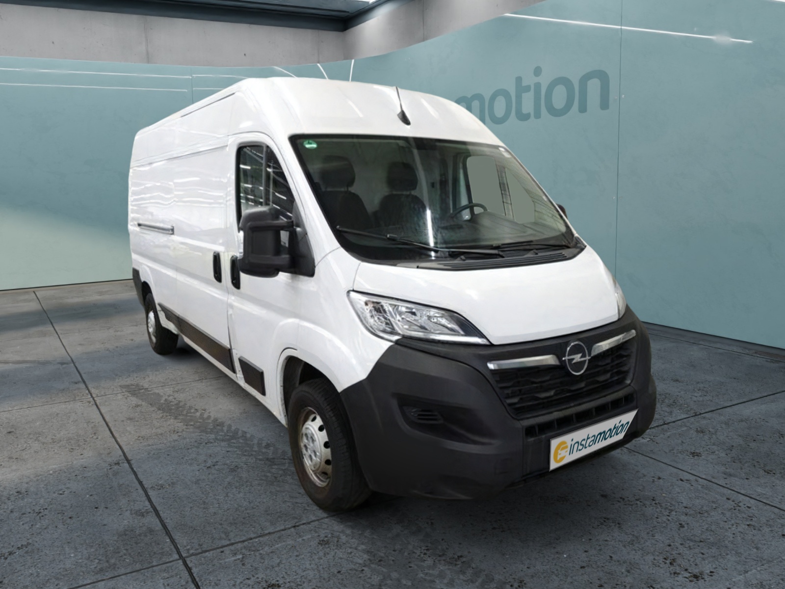 Movano 2.2 D L3H2 2WD VA Edition