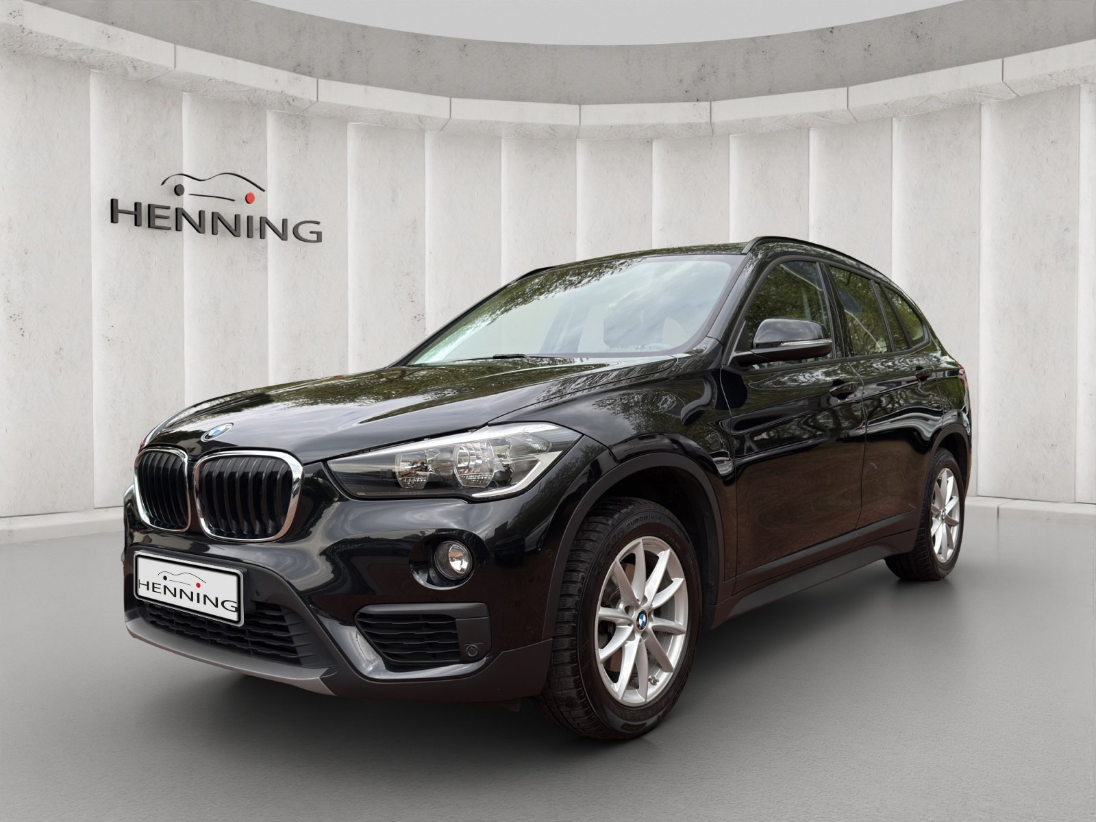 X1 sDrive 18i Navi PDC Sitzheizung Start/Stop