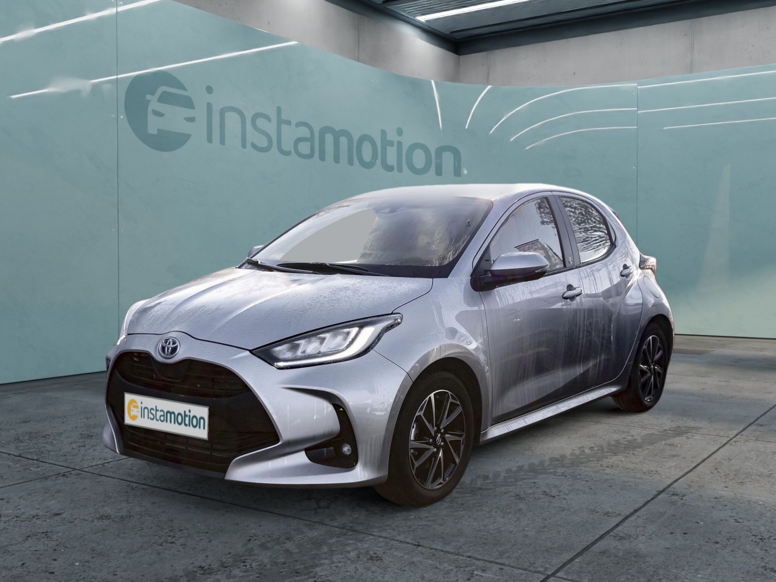 Yaris 1.5 HYBRID TEAM D NAVI KAMERA KLIMA ALU BT
