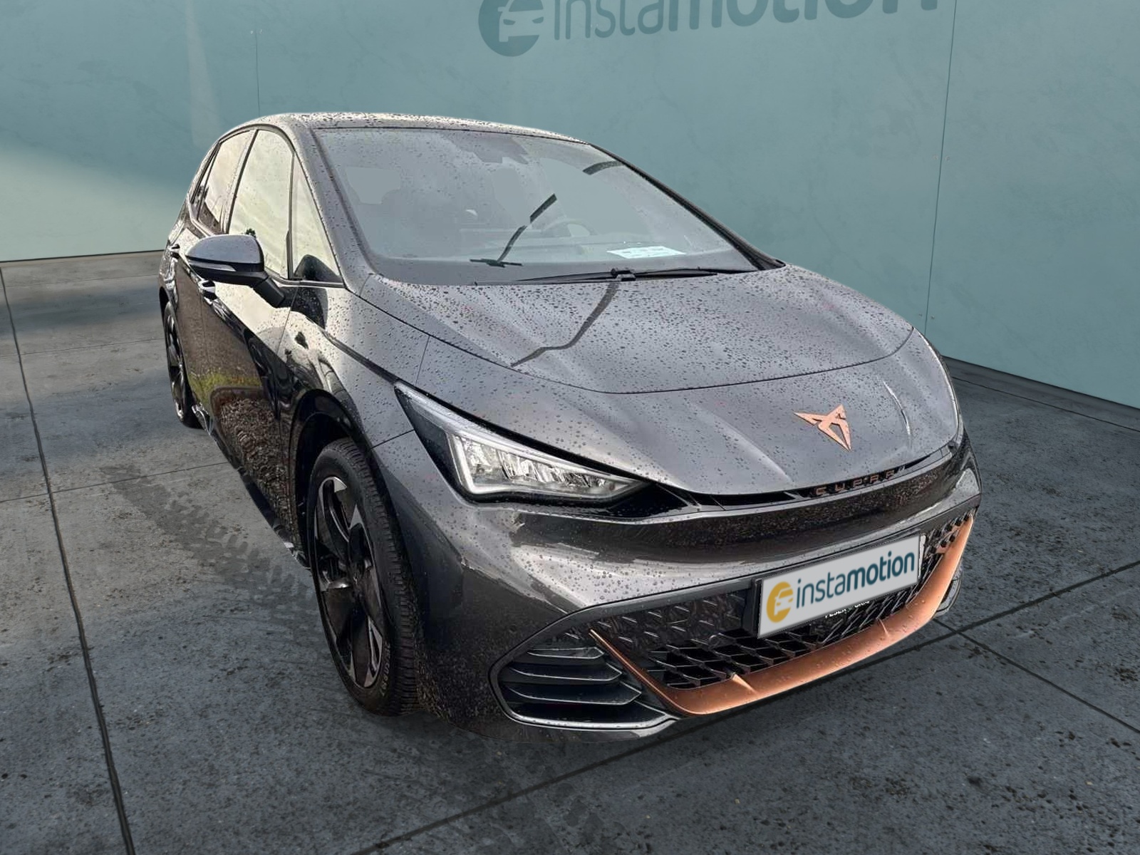 CUPRA Born 77kWh |||TopView