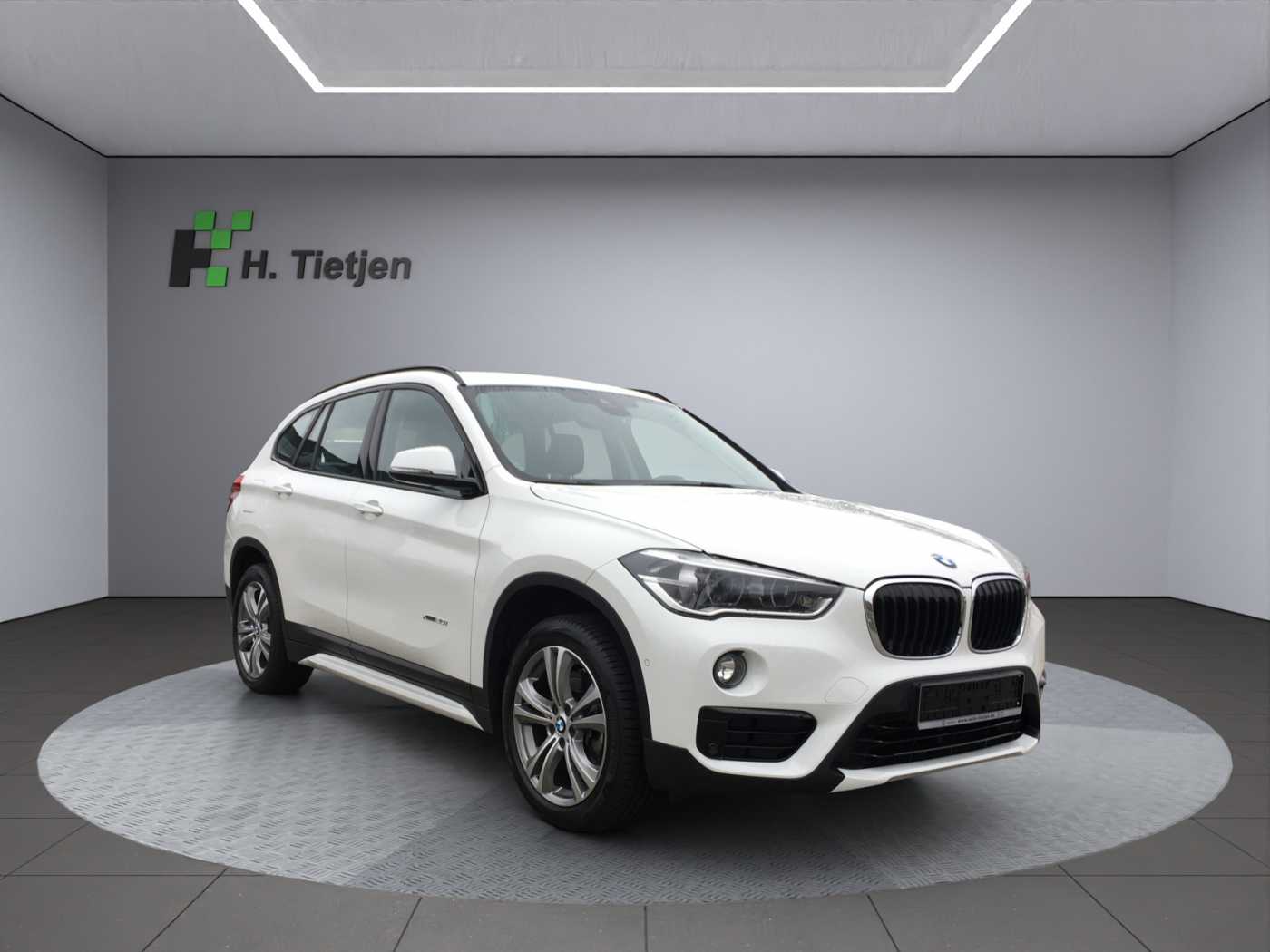 X1 xDrive 20i Automatik