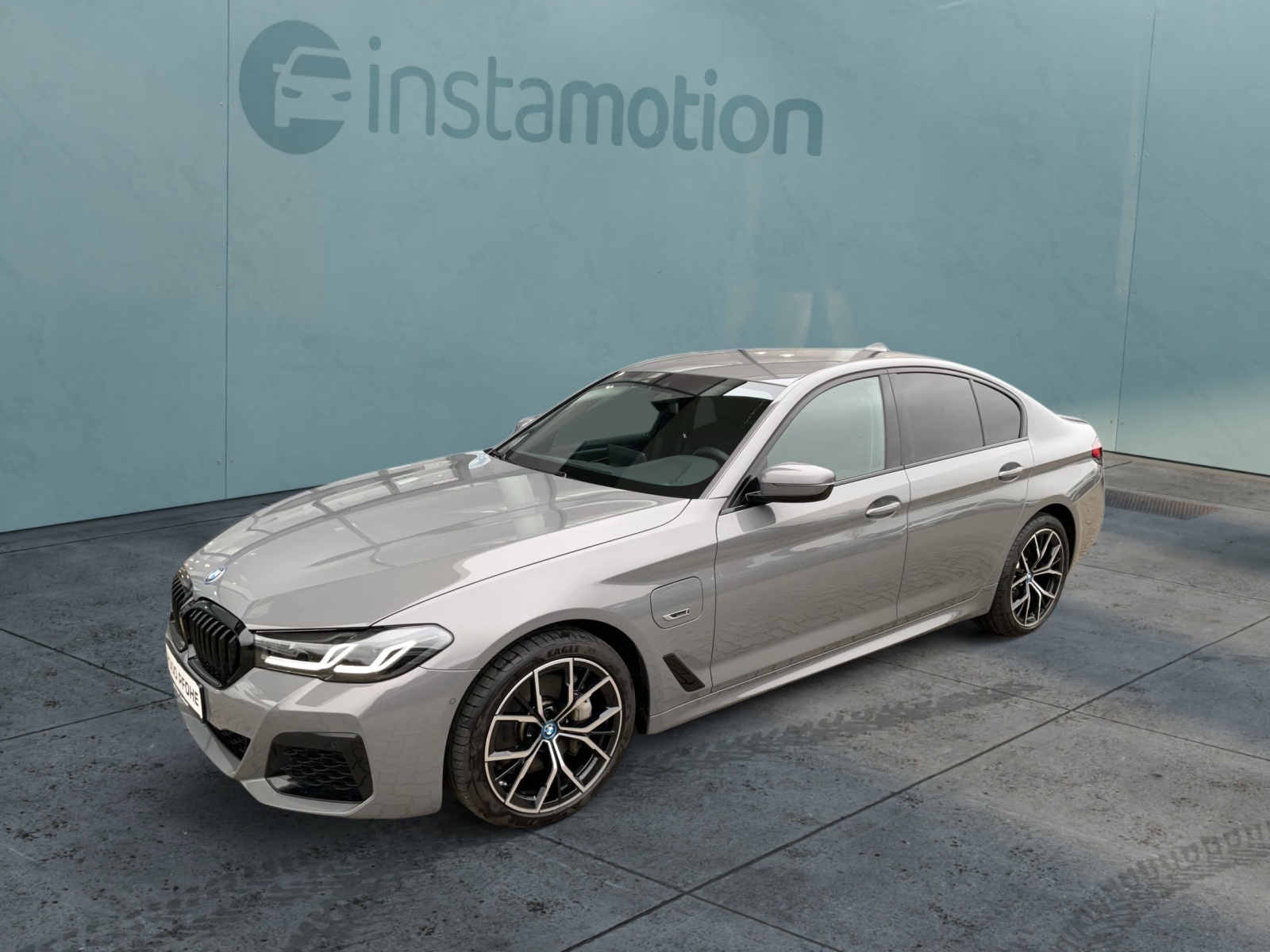 545e xDrive Aut. M Sportpaket. 19 Zoll. Adaptives Fahrwerk. Navi groß