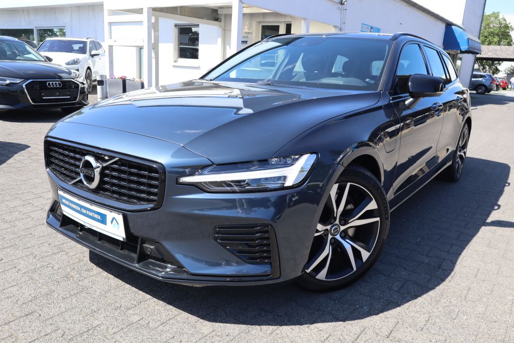 V60 T6 AWD Recharge Plus Dark|NAVI|R-CAM|SHZG|