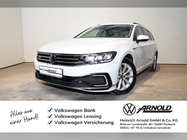 Passat Var. GTE Hybrid AHK - Navi - RearView