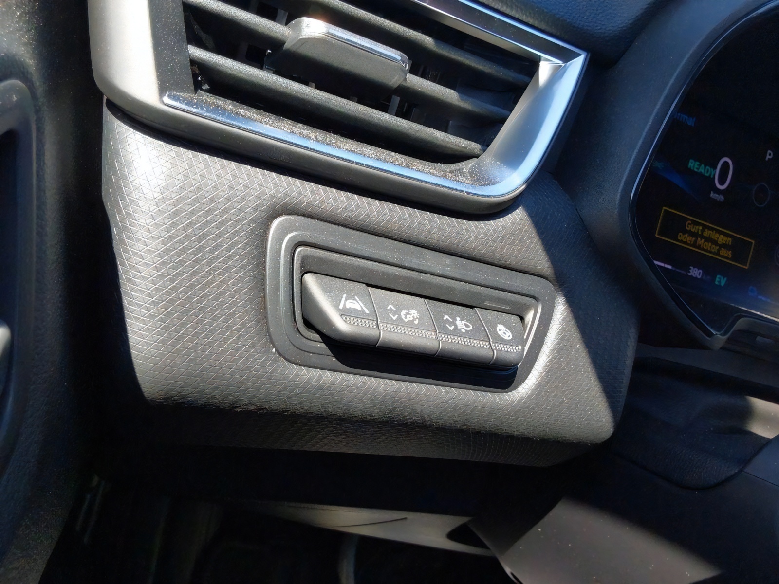 Mitsubishi Colt Intro Edition Hybrid SZH