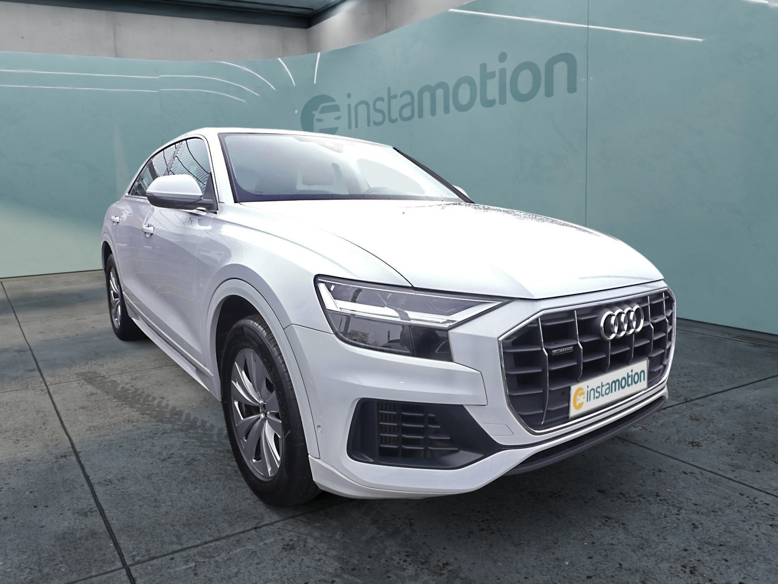 Q8 55 TFSI e quattro Pano Navi Tempomat AHK